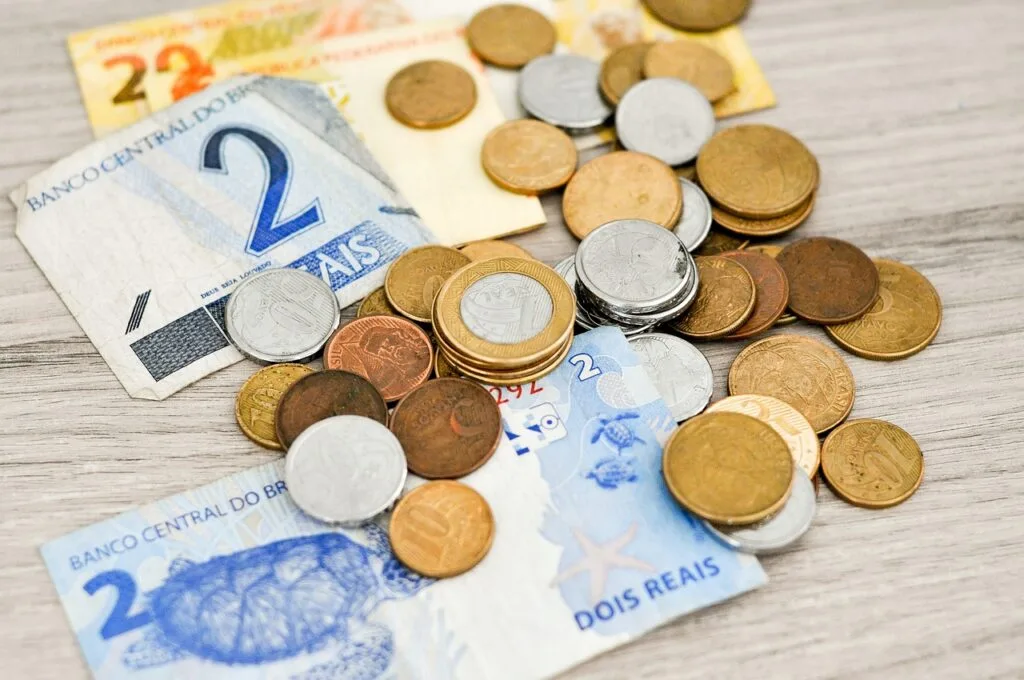Finance The Importance of Financial Education in the Digital Age